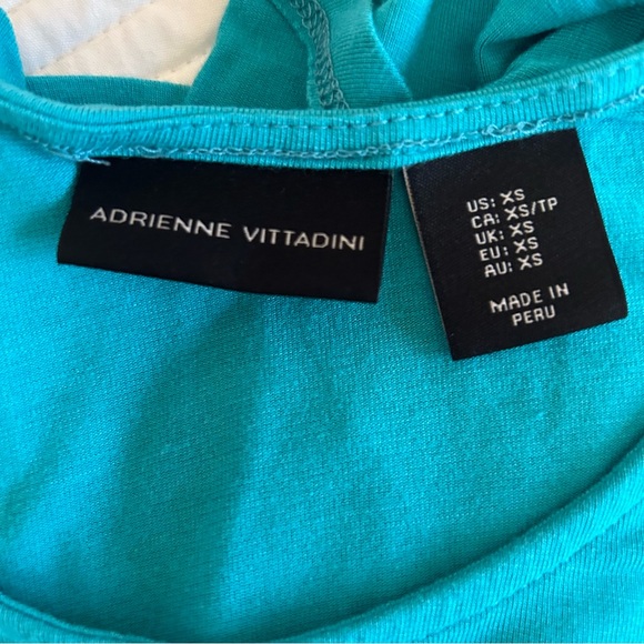 Adrienne Vittadini Jade Green Modern Cut Tee - Picture 2 of 2